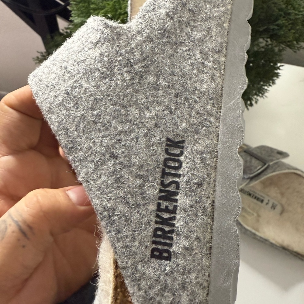 Birkenstock Gray and Cream Men's Sandals - Picture 6 of 6